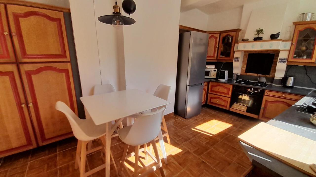 Apartament Chez Thomas Sézanne Zewnętrze zdjęcie